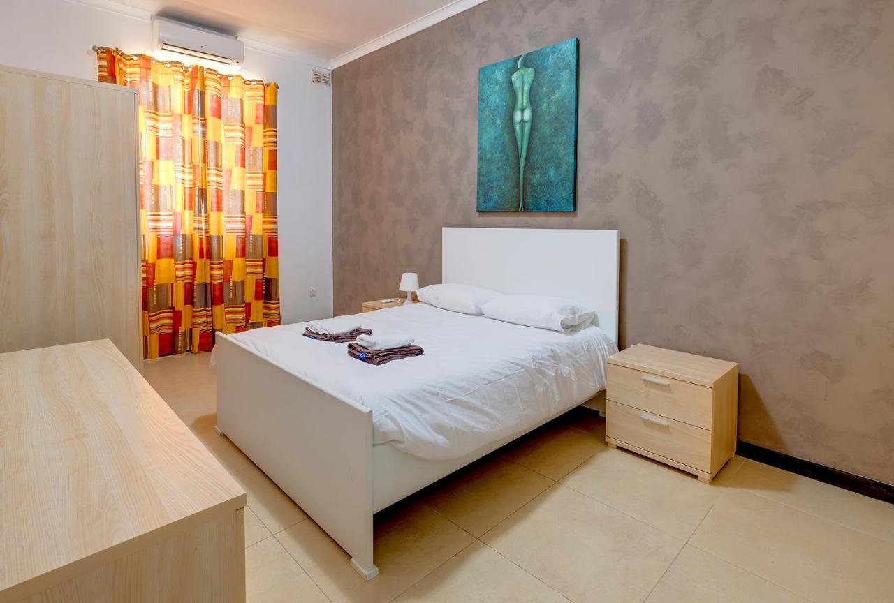 Modern 2 Bedroom Maisonette In Central * Sliema